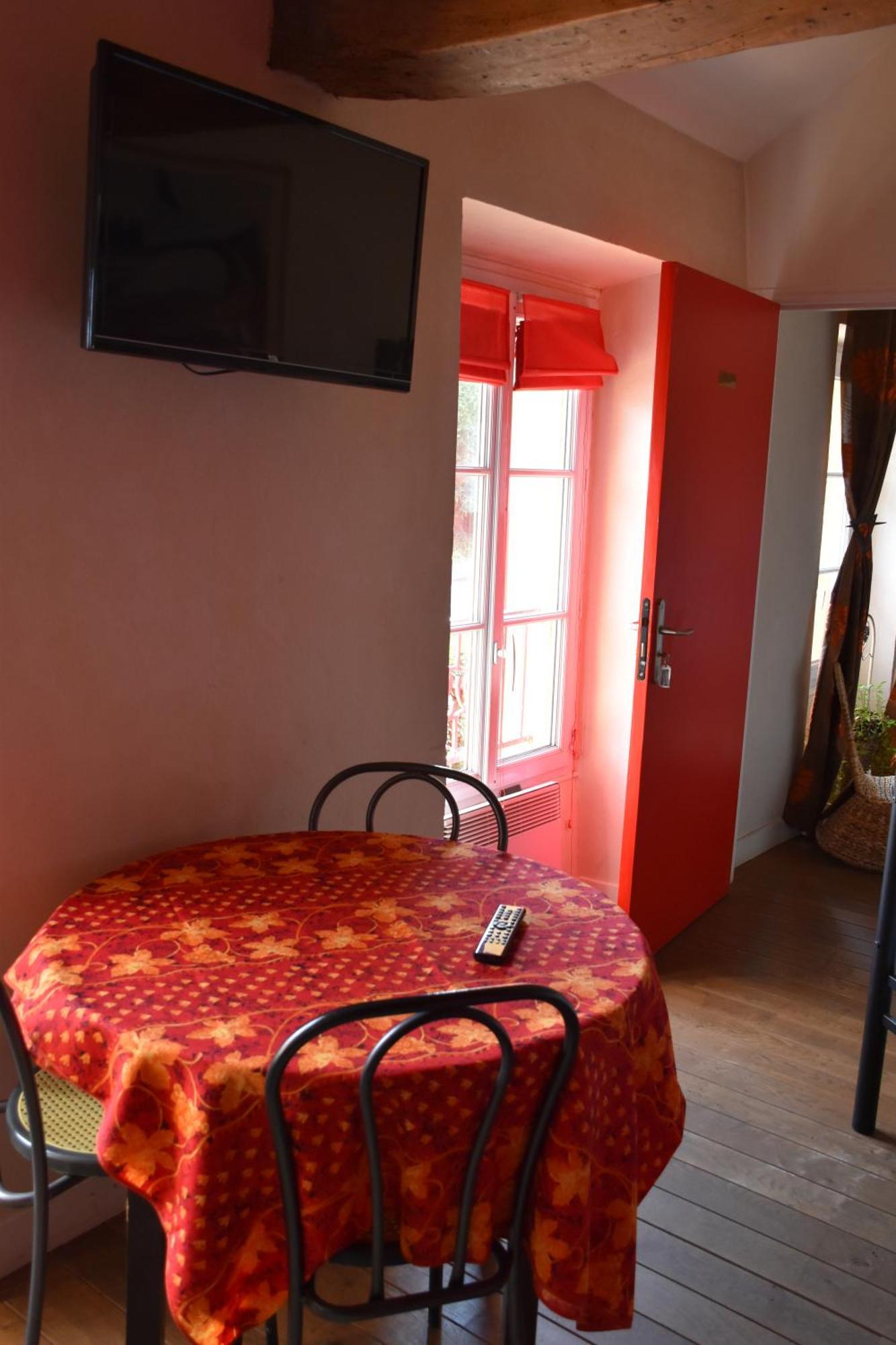 Appartements Et Chambres Le Vaumurier De Saint Lambert Esterno foto