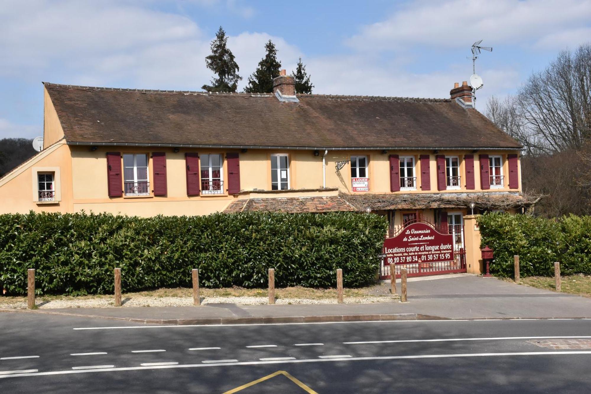Appartements Et Chambres Le Vaumurier De Saint Lambert Esterno foto